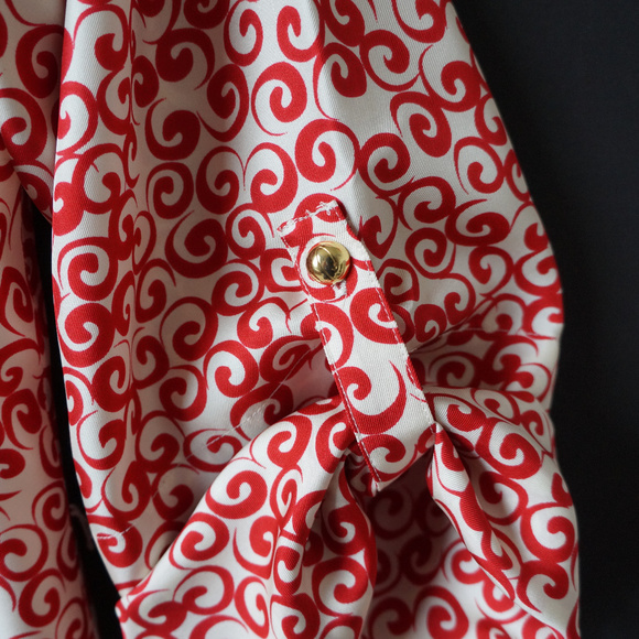 Resort Style Oscar de la Renta Silk Blouse  M - Picture 4 of 7